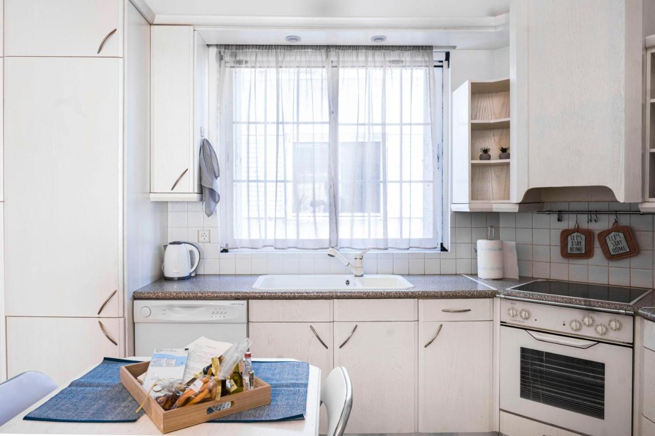 The Home Sweet Home - Family Friendly 2 Floor Apartment Kalamata Exterior photo